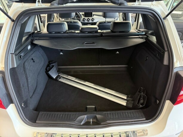 mercedes-benz-b-klasse-diesel-2012-big-32