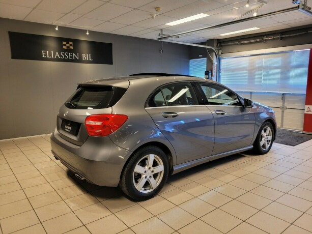 mercedes-benz-a-klasse-bensin-2013-big-4