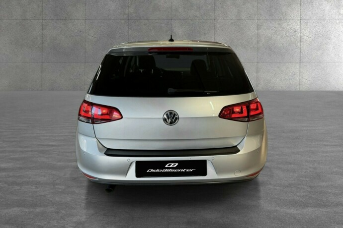 volkswagen-golf-diesel-2013-big-6