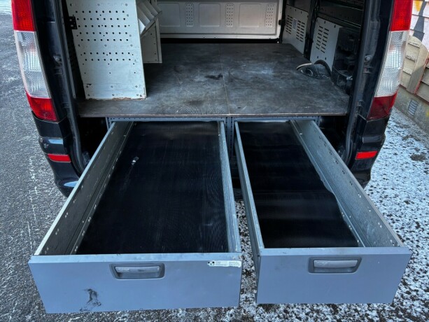 mercedes-benz-vito-diesel-2012-big-25