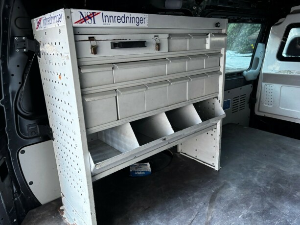 mercedes-benz-vito-diesel-2012-big-28