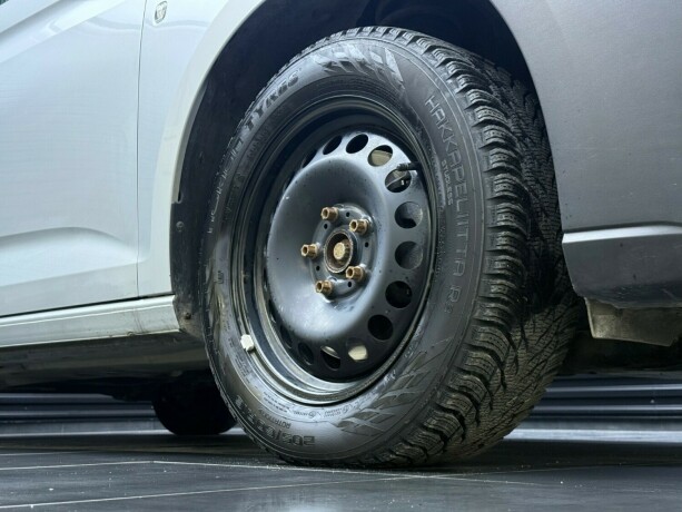 volkswagen-caddy-diesel-2022-big-7