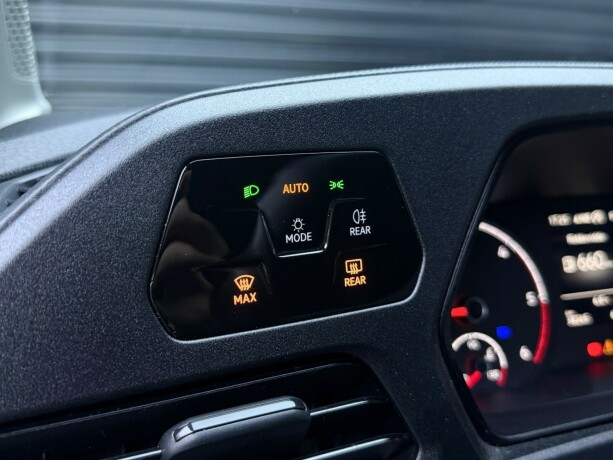 volkswagen-caddy-diesel-2022-big-15