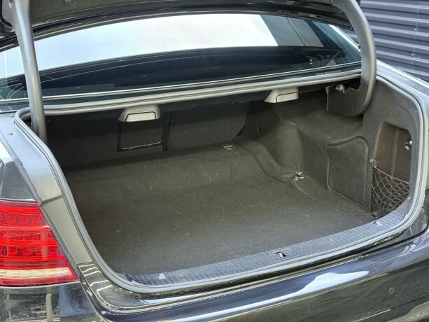 mercedes-benz-e-klasse-bensin-2014-big-36