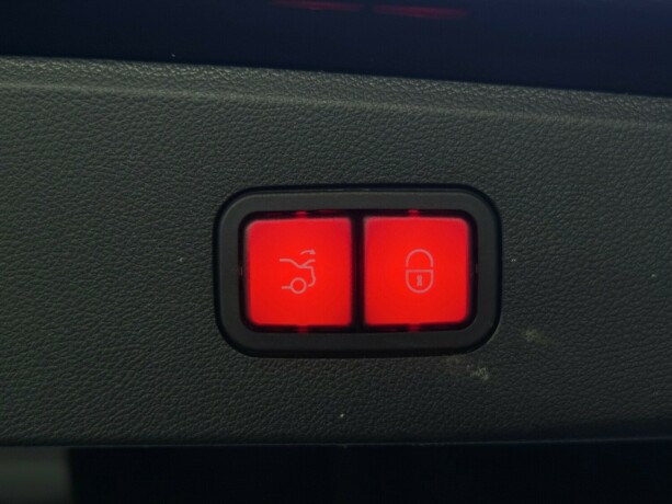 mercedes-benz-e-klasse-bensin-2014-big-37