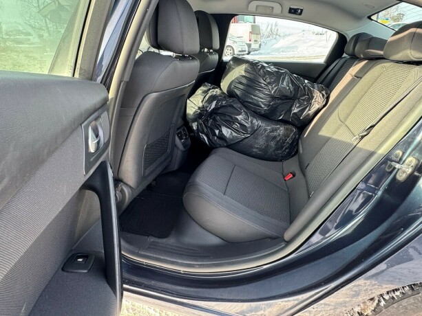 peugeot-508-bensin-2013-big-11