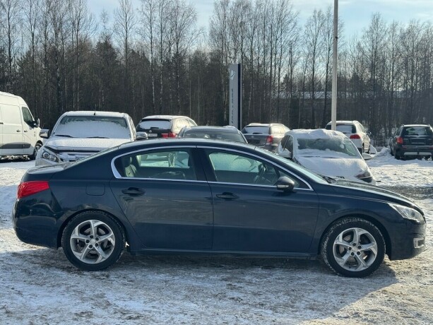 peugeot-508-bensin-2013-big-7
