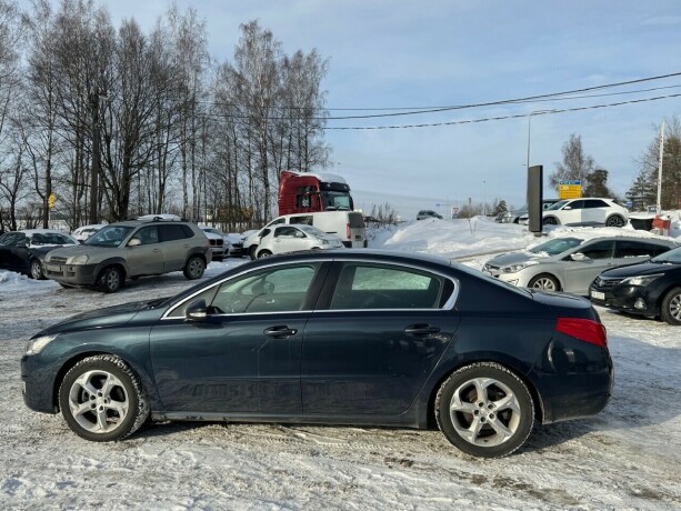 peugeot-508-bensin-2013-big-3