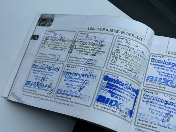 mitsubishi-colt-bensin-2010-big-24