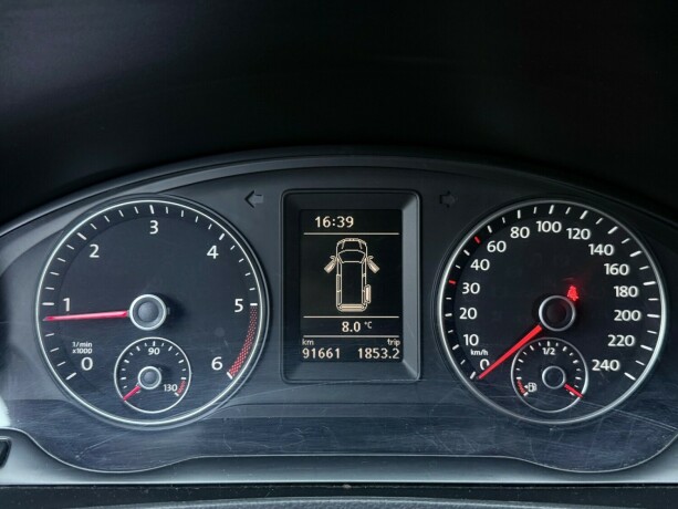 volkswagen-transporter-diesel-2014-big-14