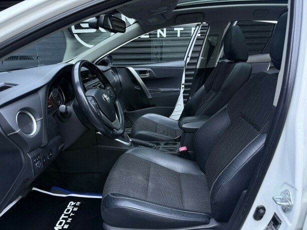 toyota-auris-elektrisitetbensin-2015-big-26