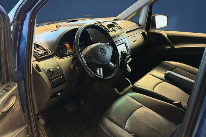 mercedes-benz-vito-diesel-2011-big-8