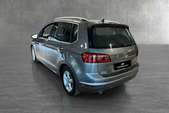 volkswagen-golf-sportsvan-bensin-2014-big-7