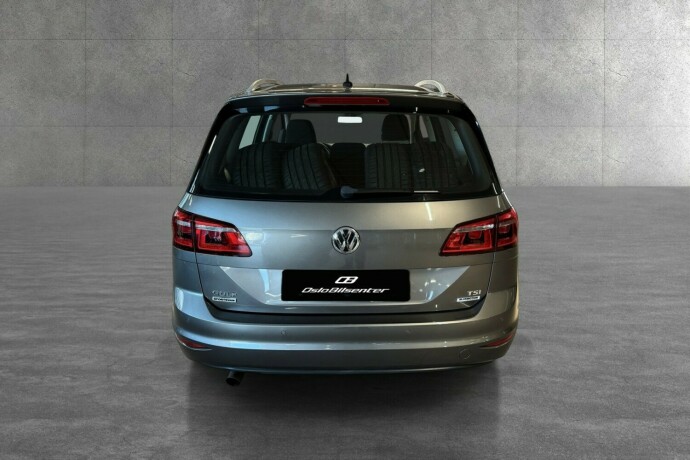 volkswagen-golf-sportsvan-bensin-2014-big-5