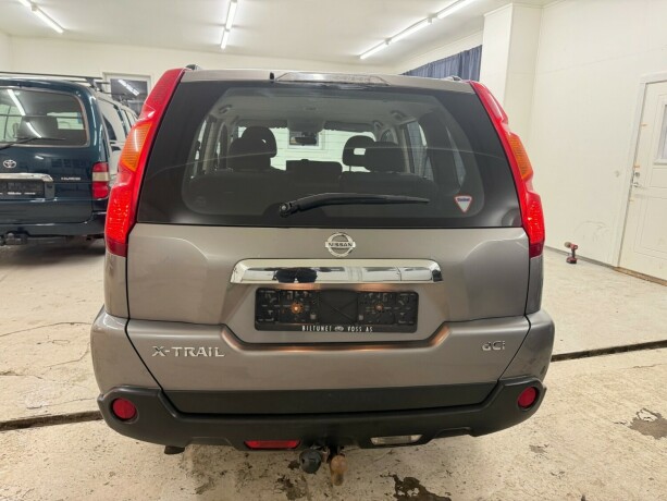 nissan-x-trail-diesel-2009-big-3
