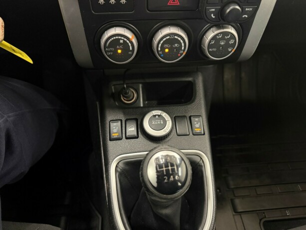 nissan-x-trail-diesel-2009-big-24