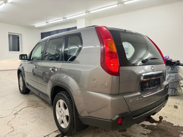 nissan-x-trail-diesel-2009-big-4