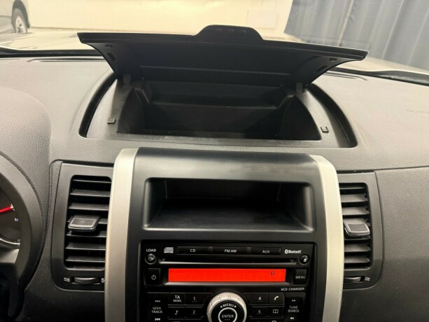 nissan-x-trail-diesel-2009-big-23