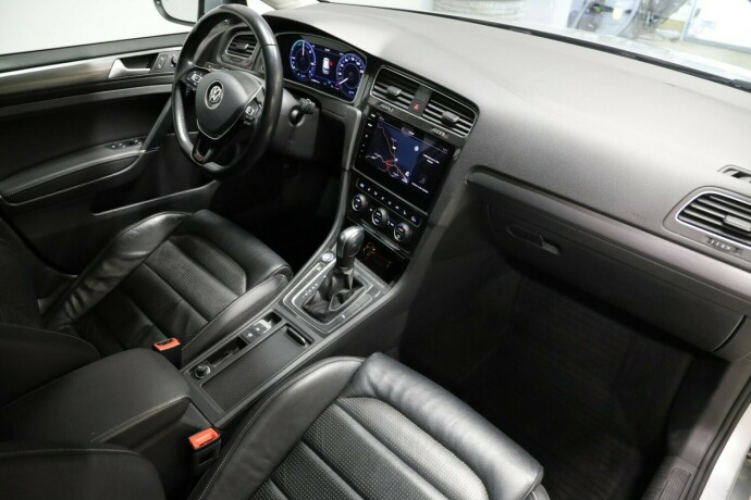 volkswagen-golf-elektrisitet-2020-big-9