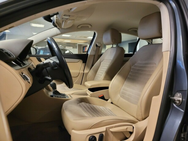 volkswagen-passat-bensin-2012-big-24