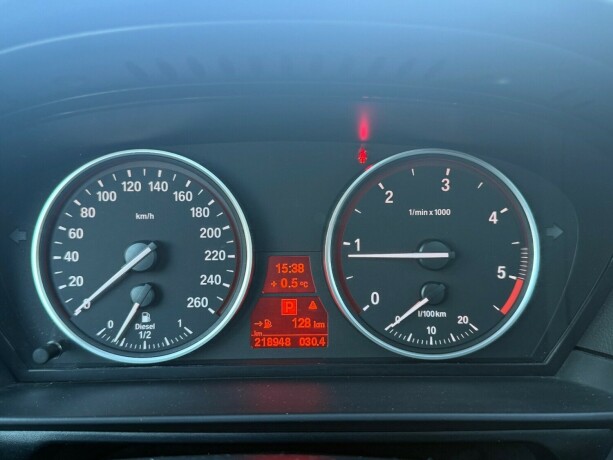 bmw-5-serie-diesel-2010-big-18