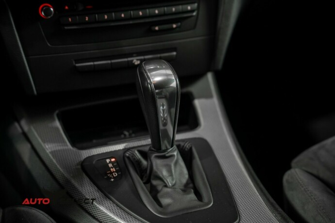 bmw-3-serie-diesel-2010-big-28