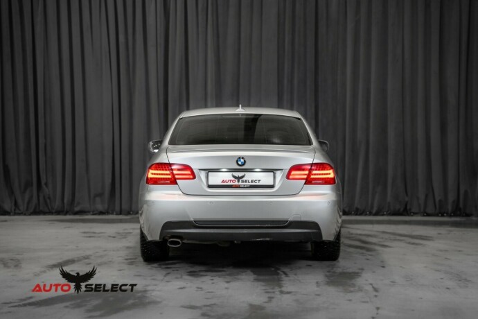 bmw-3-serie-diesel-2010-big-8