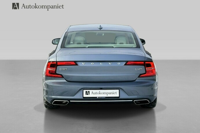 volvo-s90-diesel-2017-big-20