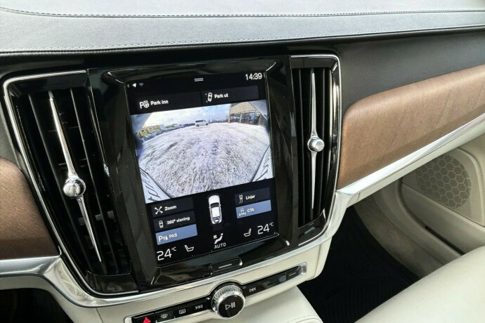 volvo-s90-diesel-2017-big-3