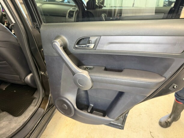 honda-cr-v-diesel-2008-big-12