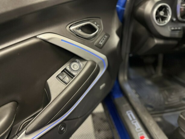 chevrolet-camaro-bensin-2016-big-24