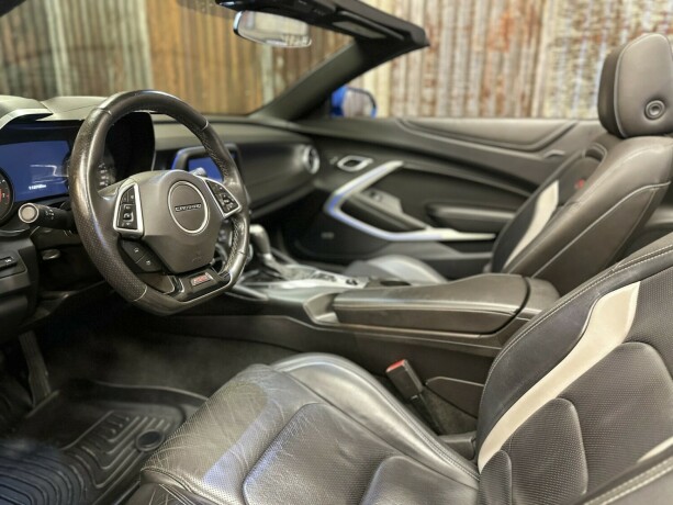 chevrolet-camaro-bensin-2016-big-21