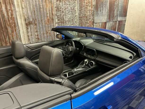 chevrolet-camaro-bensin-2016-big-7