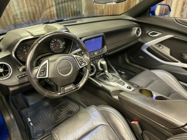 chevrolet-camaro-bensin-2016-big-22