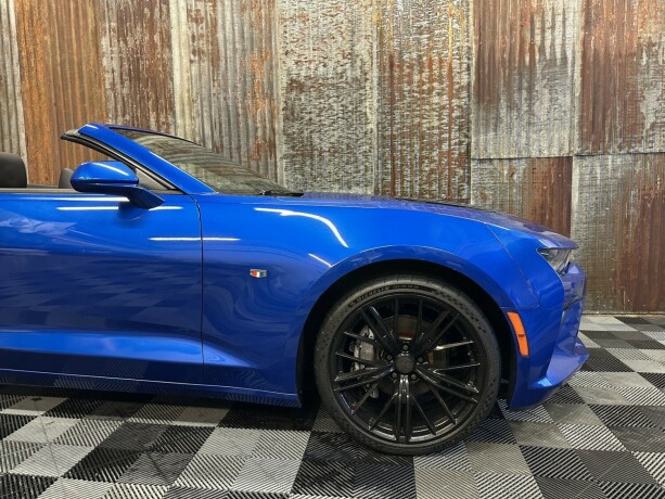 chevrolet-camaro-bensin-2016-big-3