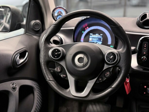 smart-fortwo-elektrisitet-2017-big-18