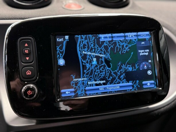 smart-fortwo-elektrisitet-2017-big-25