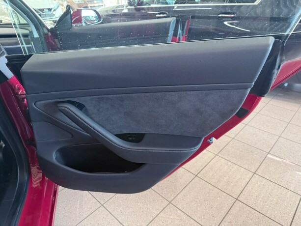 tesla-model-3-elektrisitet-2019-big-30