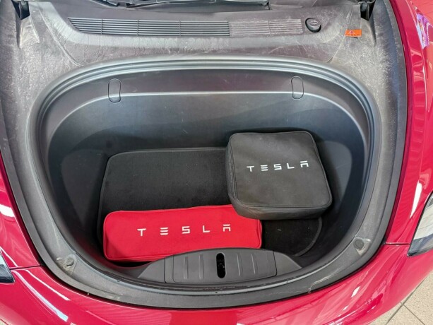 tesla-model-3-elektrisitet-2019-big-35