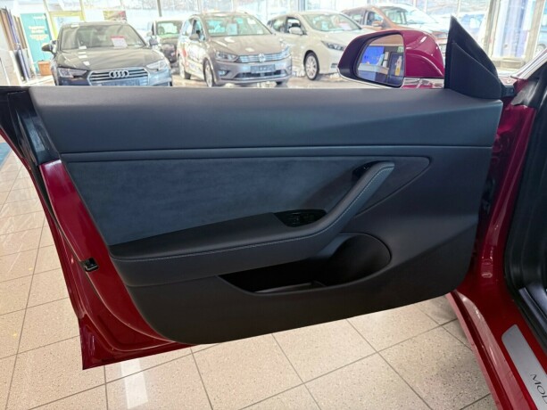 tesla-model-3-elektrisitet-2019-big-9