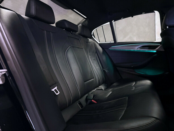 bmw-5-serie-elektrisitetbensin-2020-big-5