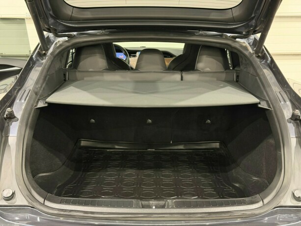 tesla-model-s-elektrisitet-2019-big-12