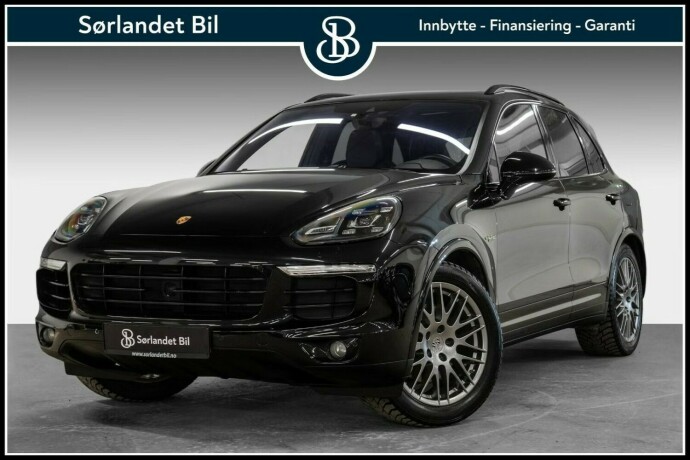 porsche-cayenne-elektrisitetbensin-2017-big-0