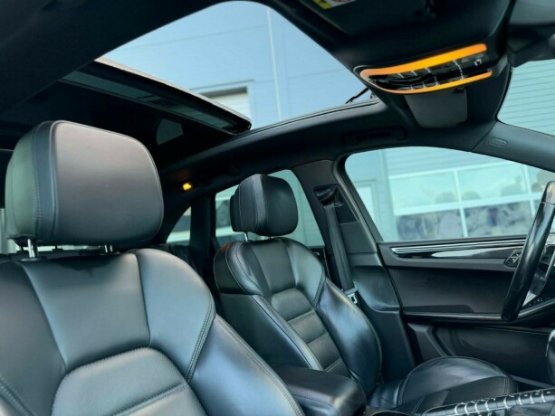 porsche-macan-diesel-2017-big-16