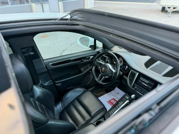 porsche-macan-diesel-2017-big-28