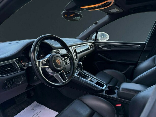 porsche-macan-diesel-2017-big-13