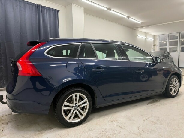 volvo-v60-bensin-2014-big-4