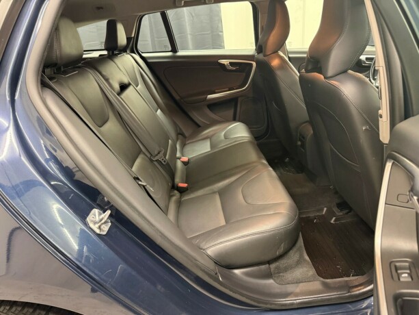 volvo-v60-bensin-2014-big-30