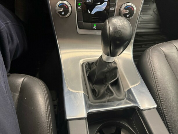 volvo-v60-bensin-2014-big-19