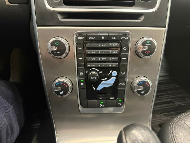 volvo-v60-bensin-2014-big-17